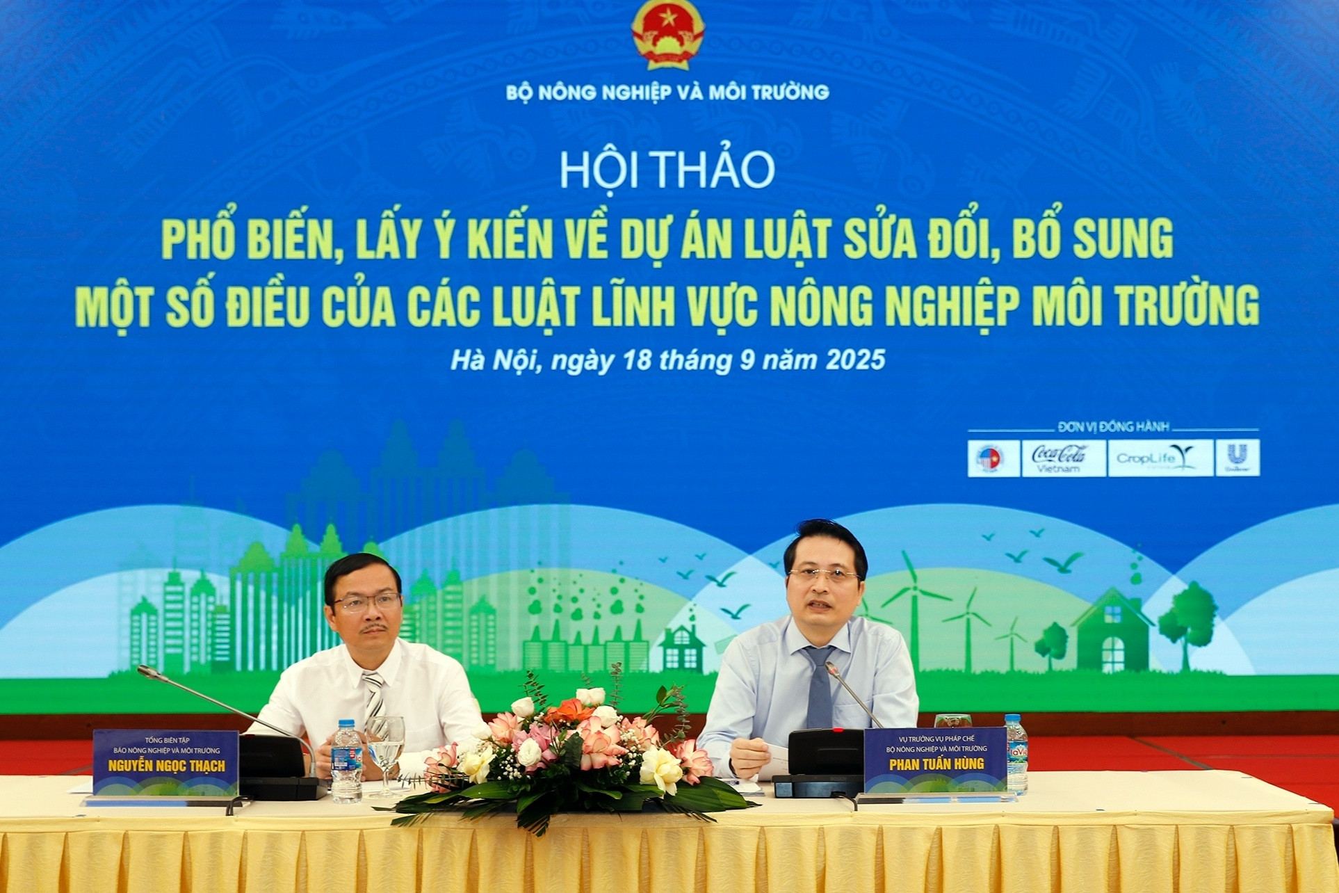 Khó hiểu khi gạo, ngô, hay cả phân bón đều bị liệt vào nhóm rủi ro cao