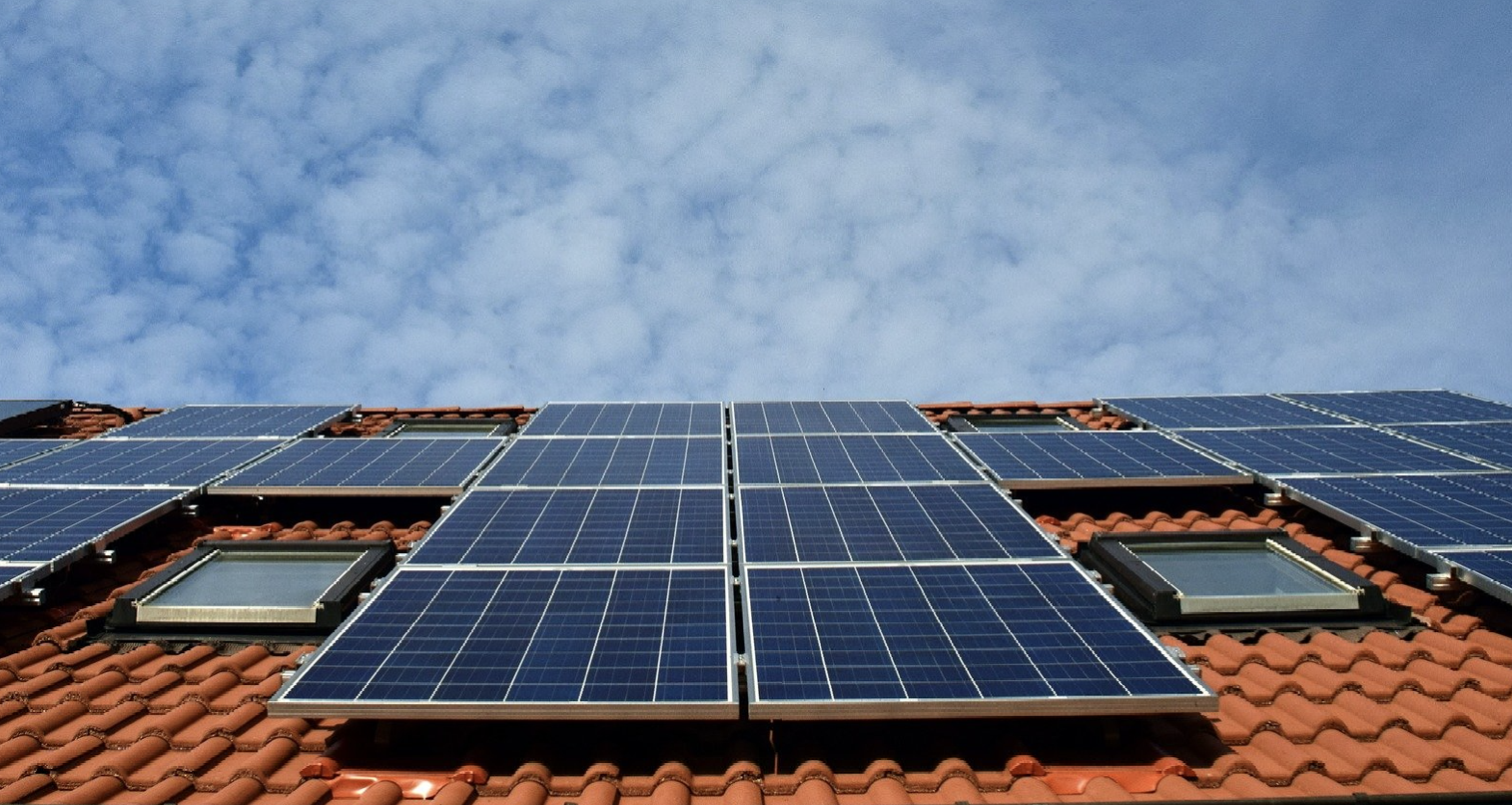 Lắp đặt điện mặt trời mái nhà: Thủ tục phức tạp, ưu đãi mất đi khiến đắt hơn điện lưới