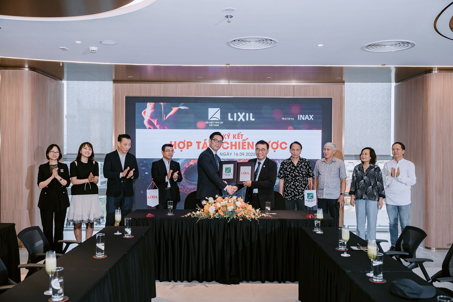 LIXIL Việt Nam và Hội Kiến trúc sư Việt Nam ký kết hợp tác chiến lược