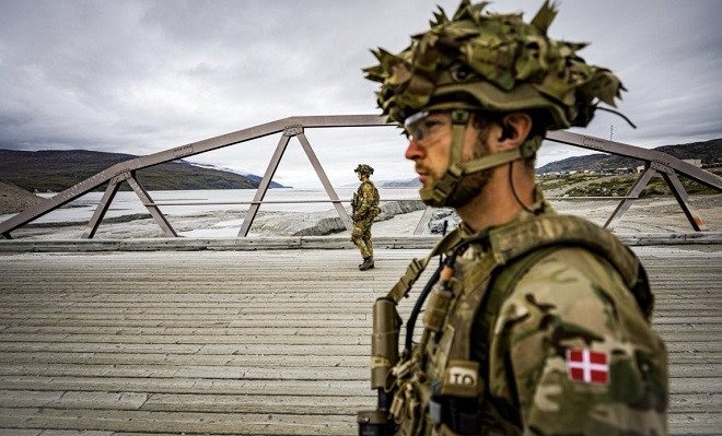 nga dong minh cua my tang toc mua vu khi.jpg