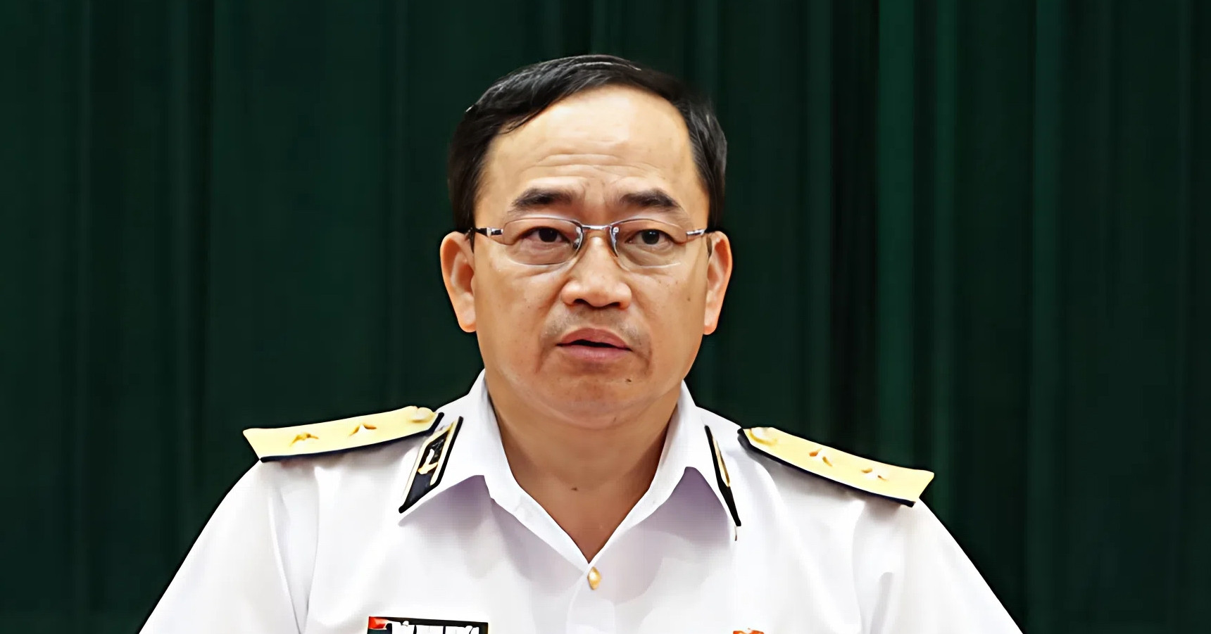 Thủ tướng bổ nhiệm, bổ nhiệm lại lãnh đạo thuộc...