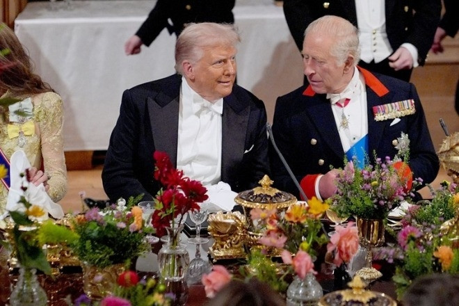 Tổng thống Trump nói việc thăm Anh lần 2 là 'vinh dự lớn nhất cuộc đời'