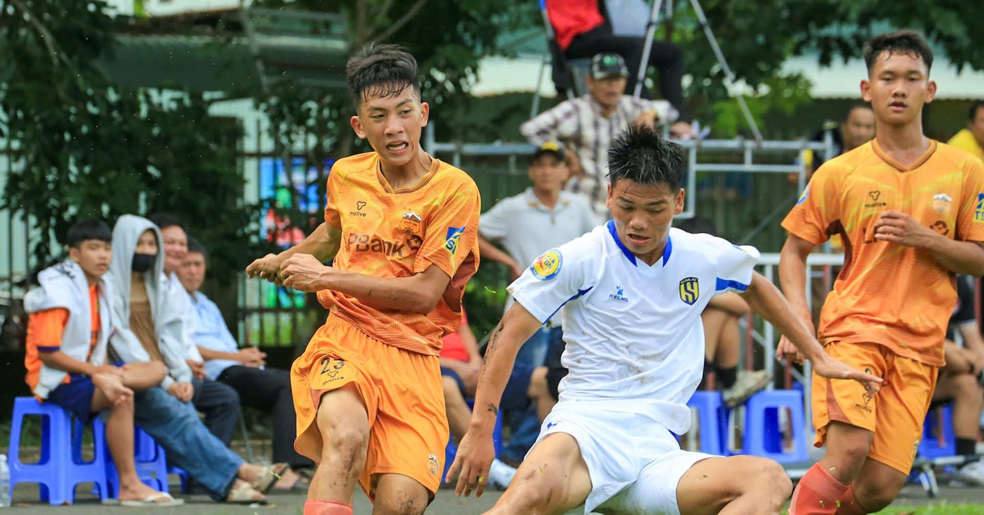 VCK U17 Quốc gia 2025: HAGL bị loại, thêm 3 đội vào tứ kết