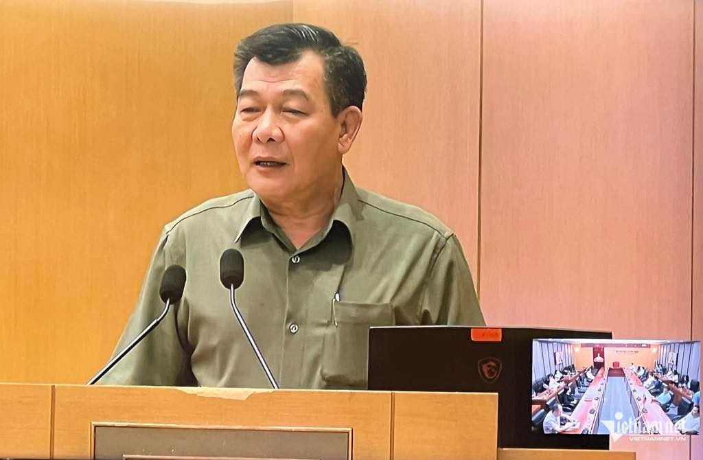 W-Pho Bi thu Dang uy Chinh phu 2.jpg