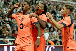 Barca thắng Newcastle 2-1: Đẳng cấp Marcus Rashford