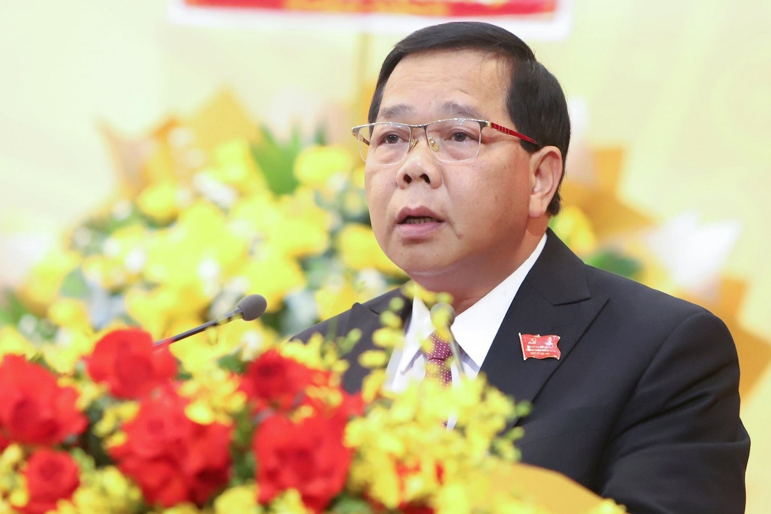 bithutaygiang 2440.jpg