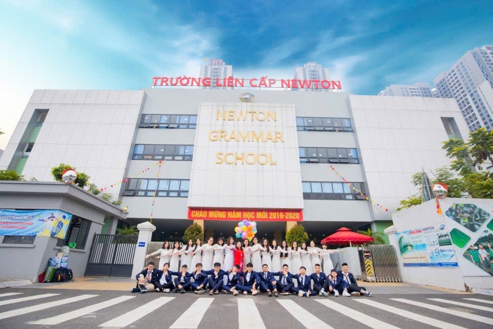 Một trường tư thục ở Hà Nội góp gần 50% thành viên đội tuyển quốc gia IMSO 2025