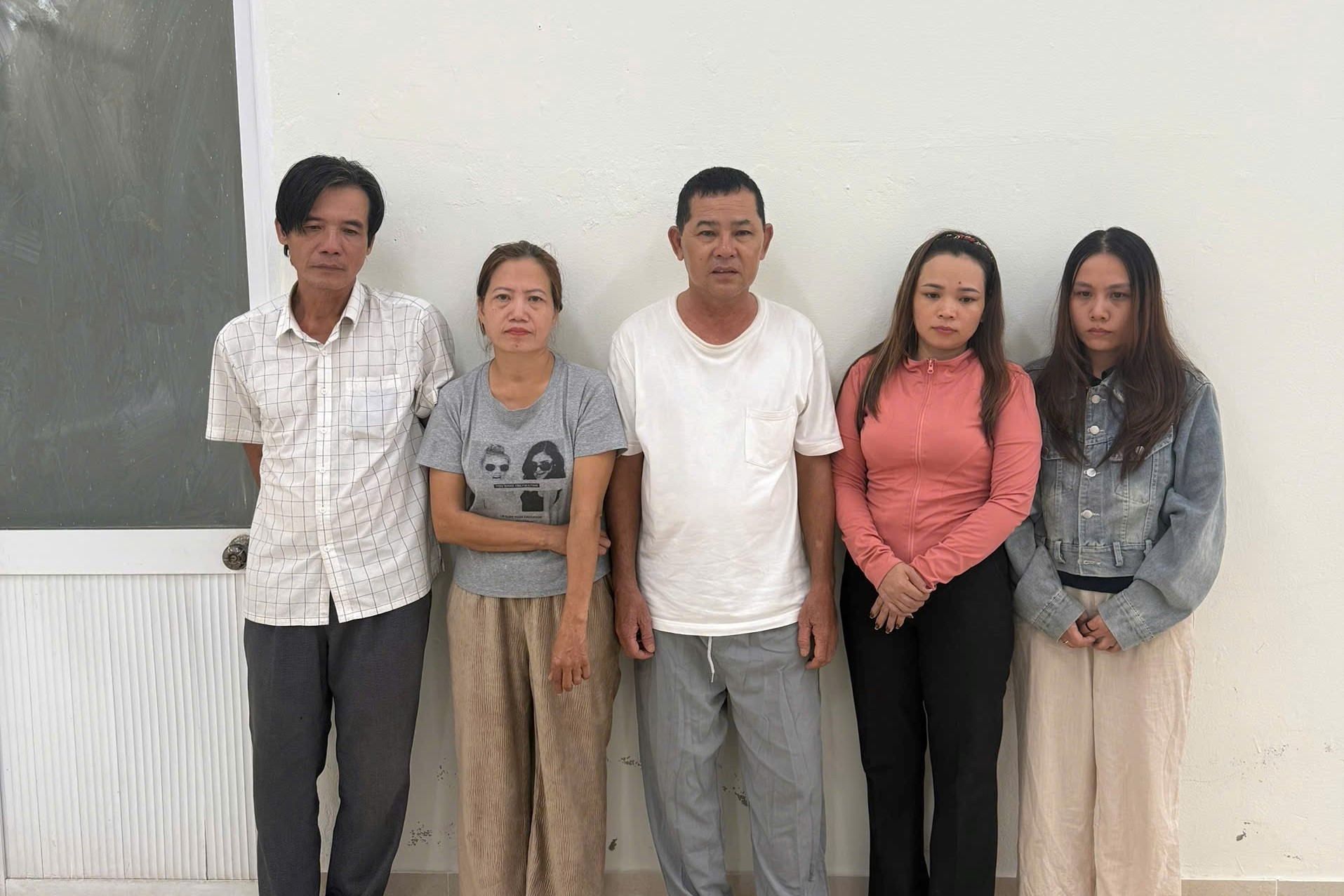 Đường dây lô đề hơn 50 tỷ đồng do người phụ nữ 41 tuổi cầm đầu