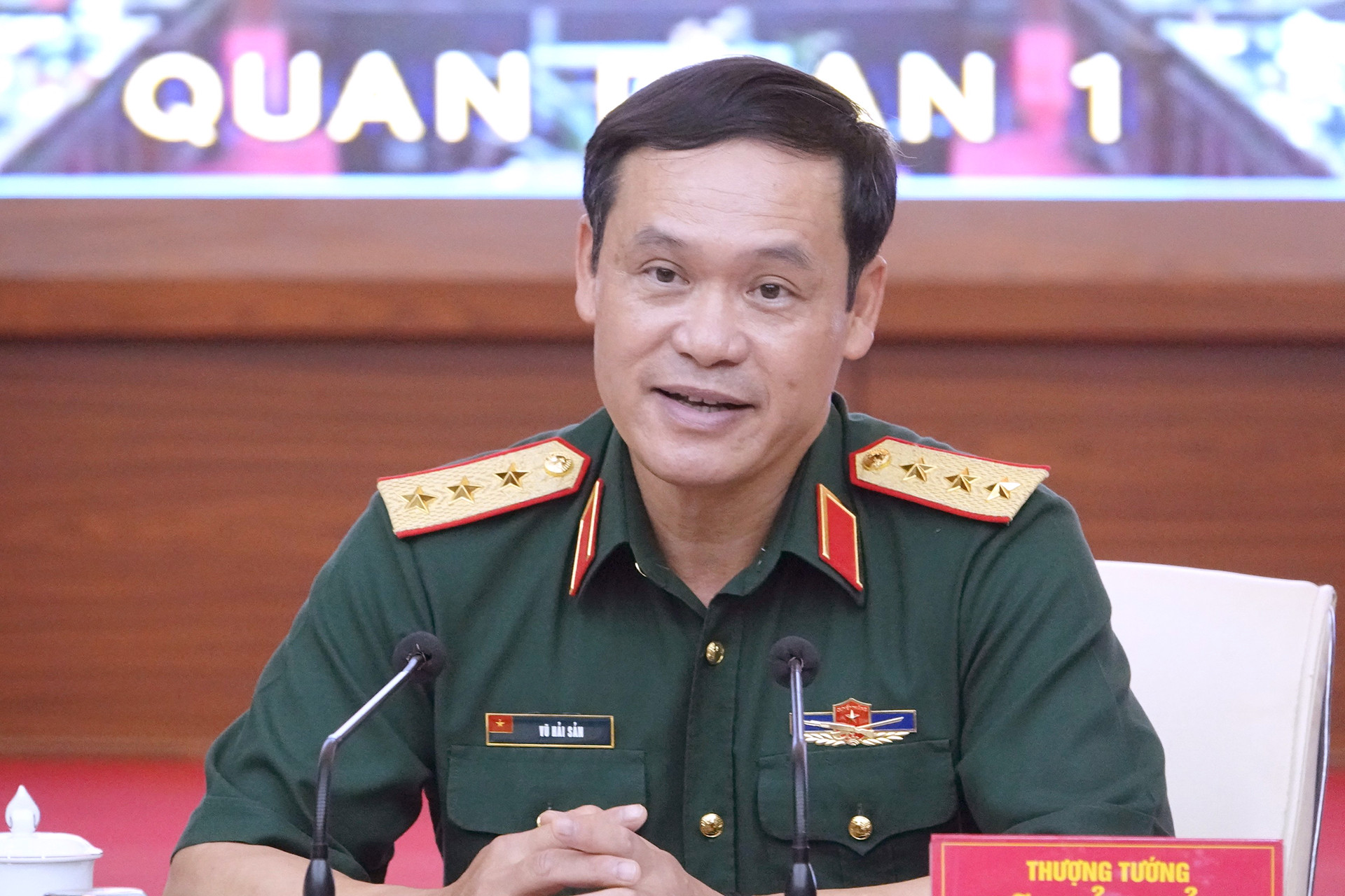 របាំគ្រឿងសមុទ្រ 1 (2).jpg