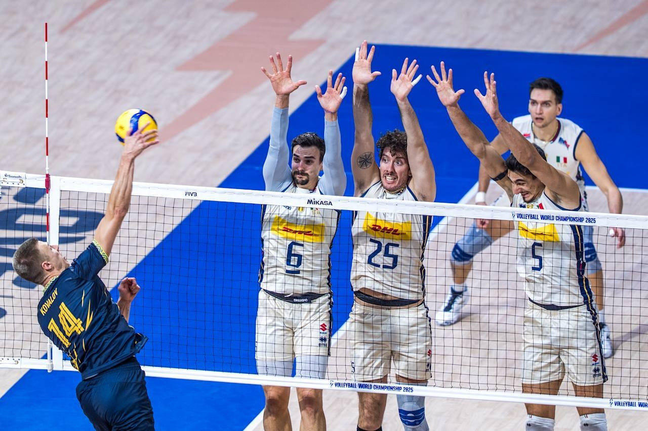 Xác định 8 cặp đấu vòng knock-out giải bóng chuyền nam vô địch thế giới