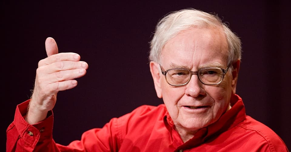 Chế độ ăn "ngược mọi lời khuyên" của tỷ phú 95 tuổi vẫn minh mẫn