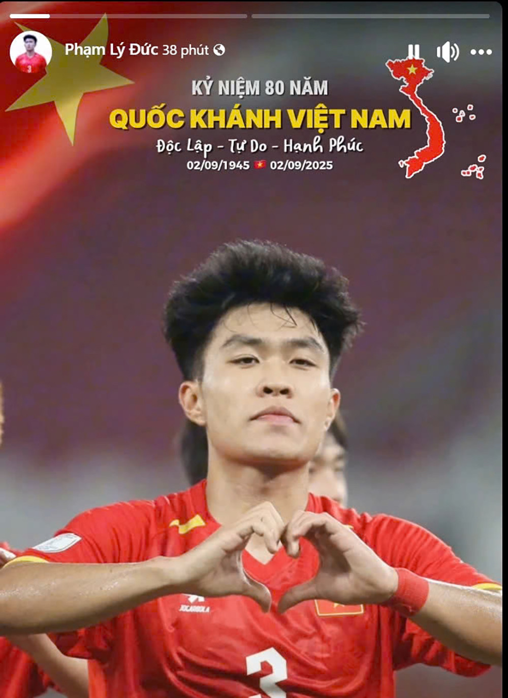 Xuân Son, Duy Mạnh có hành động ý nghĩa trong ngày 2/9 ly duc.jpg