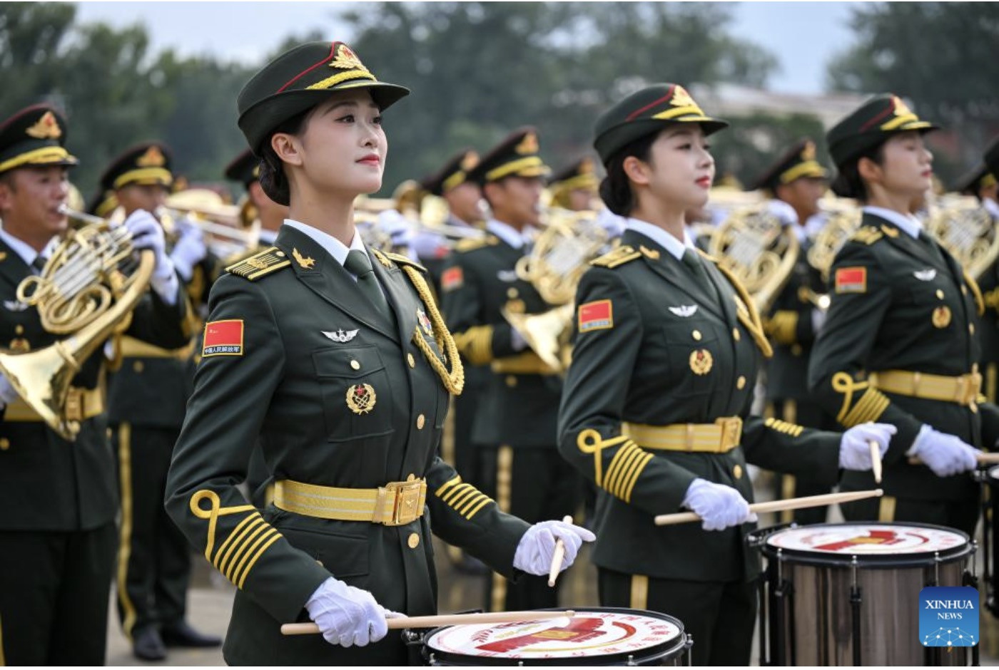 Tân hoa xã