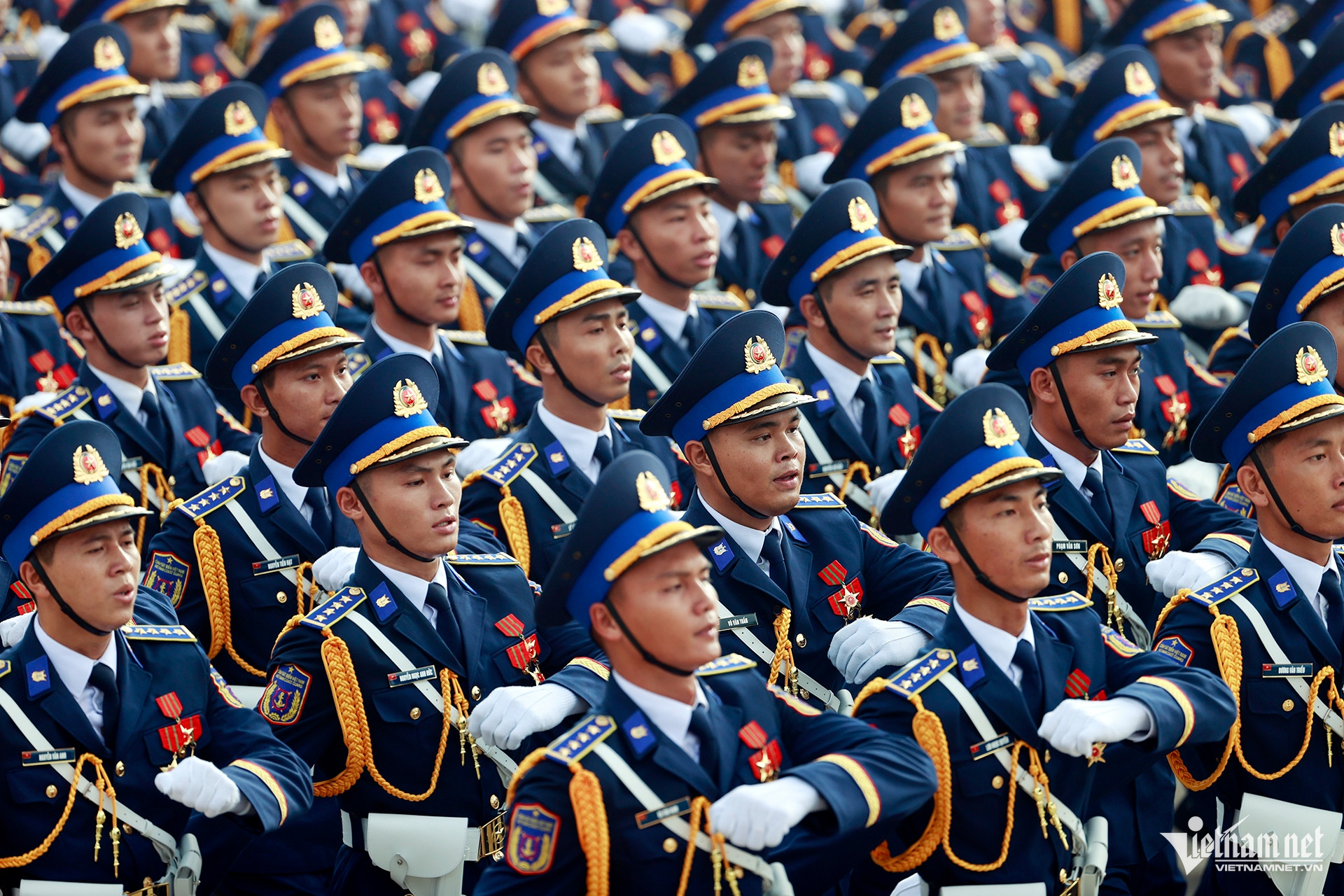 W-HAI_2420.jpg
