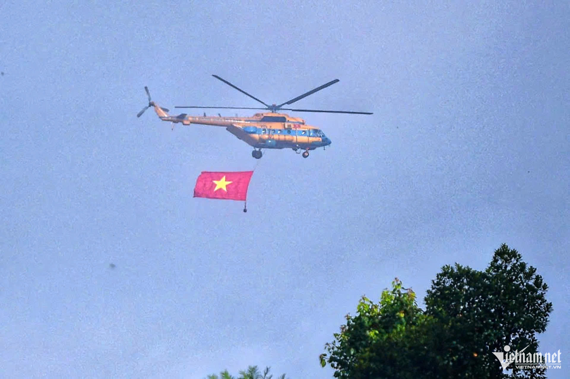 W-trực thăng 2.jpg