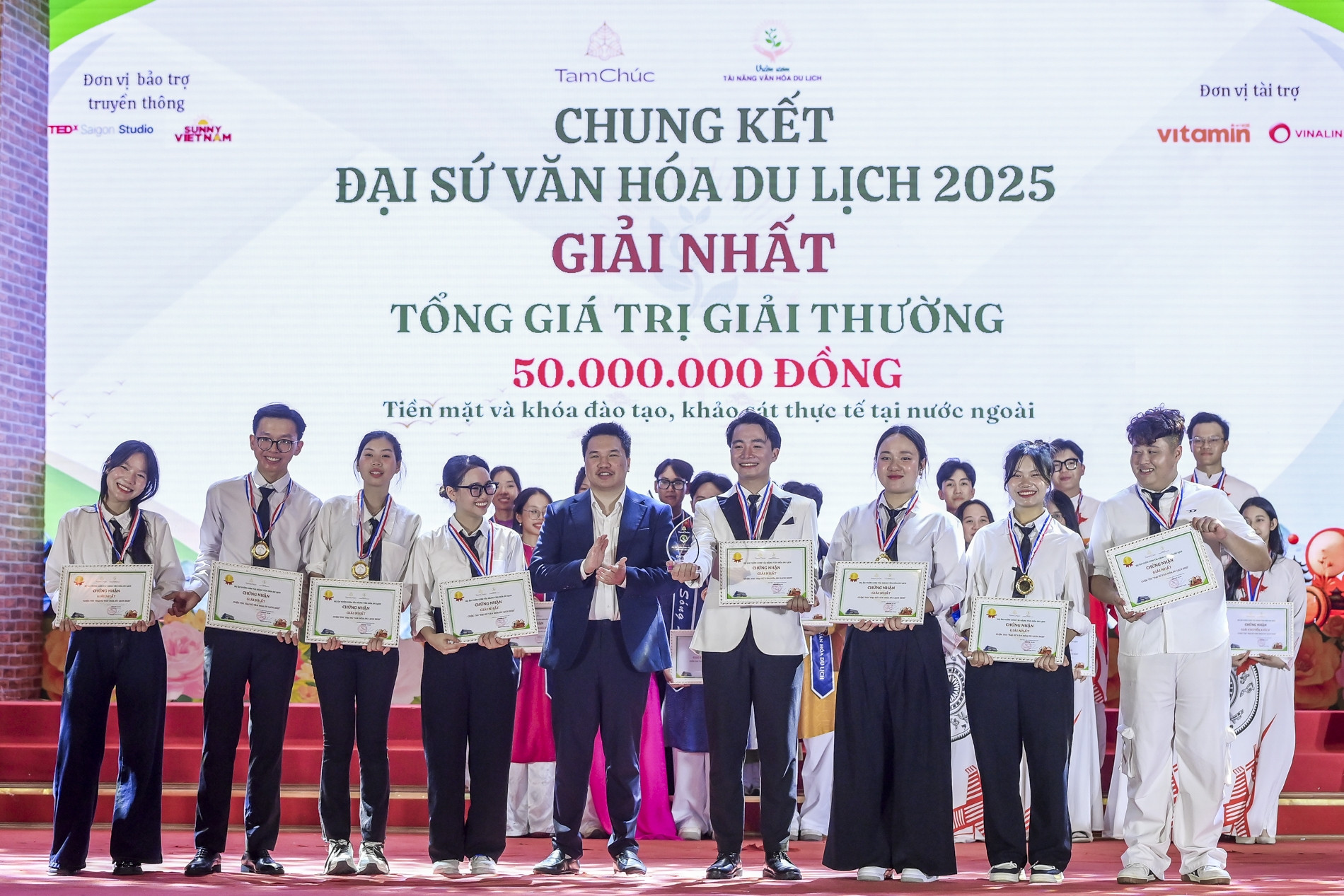 40 sinh viên tranh tài tại chung kết 'Đại sứ Văn hóa du lịch 2025' tại Ninh Bình