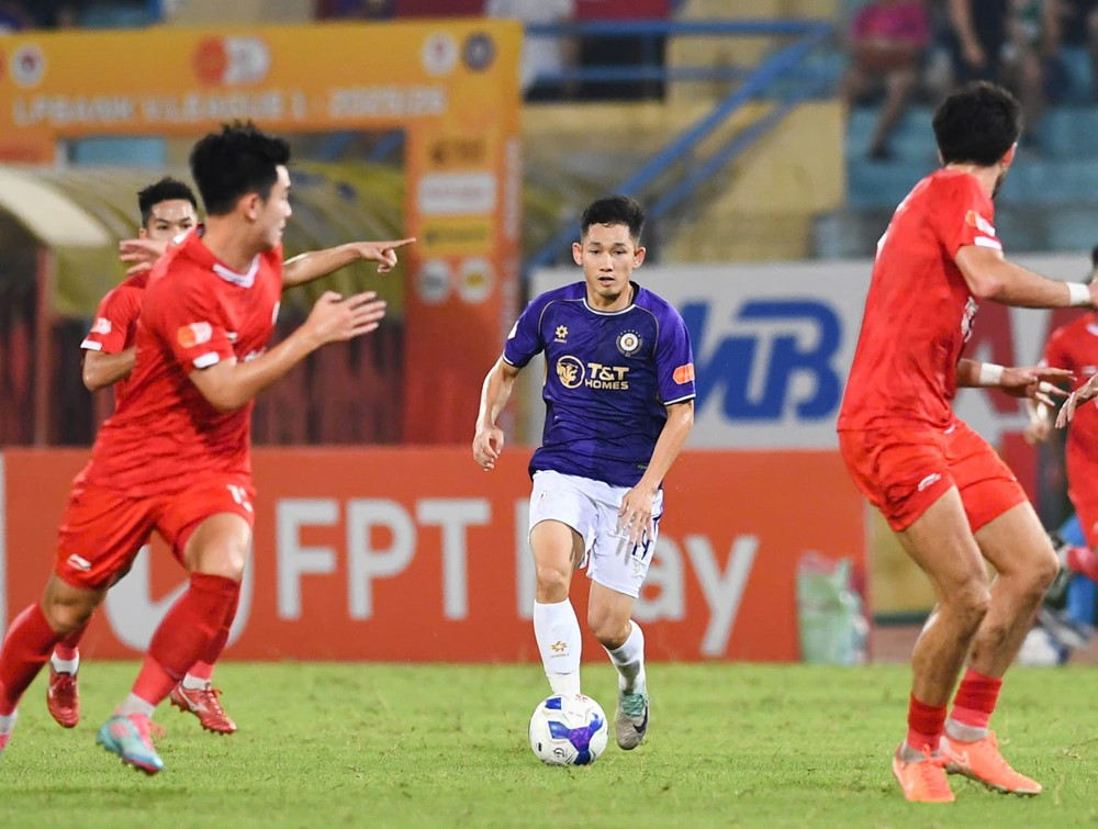 ha noi vs the cong viettel.jpg