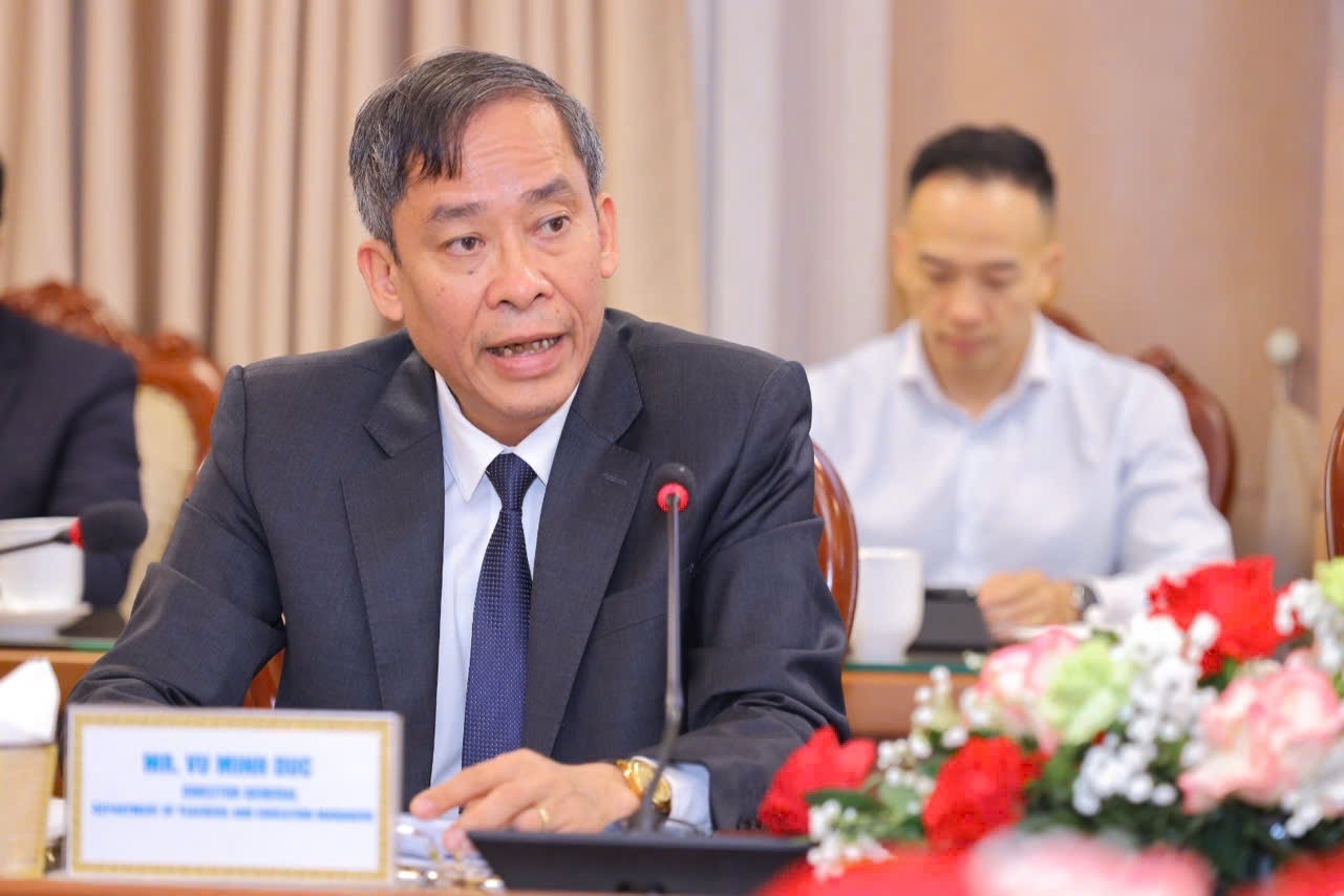 Vụ học sinh túm tóc, ấn đầu cô giáo: Bộ GD-ĐT chỉ đạo khẩn