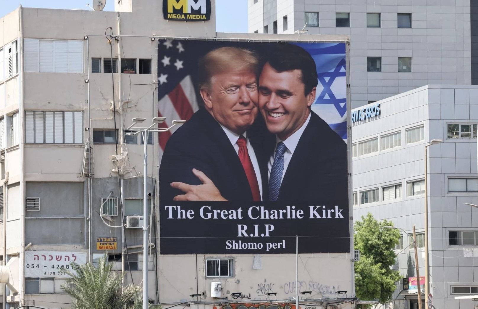 Bắt đối tượng mang dao và súng tại nơi tổ chức lễ tưởng niệm Charlie Kirk