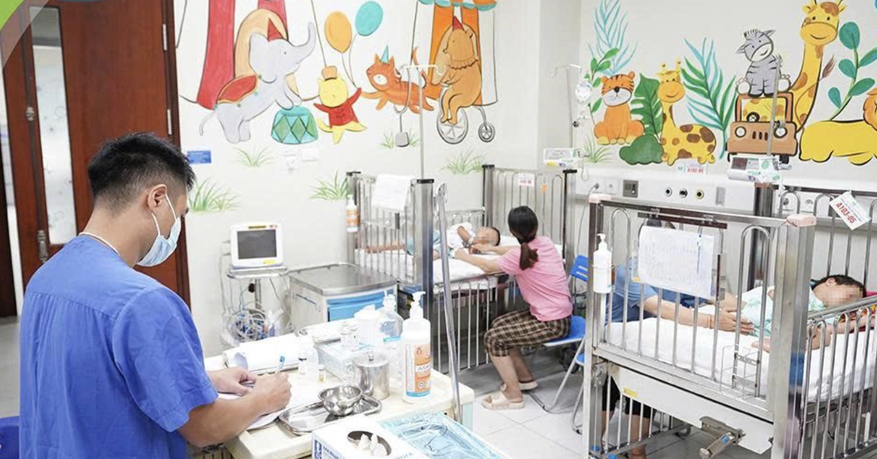 Bé 3 tuổi tử vong sau tai nạn bất ngờ khi cùng bà và 2 anh em họ đi làm nương