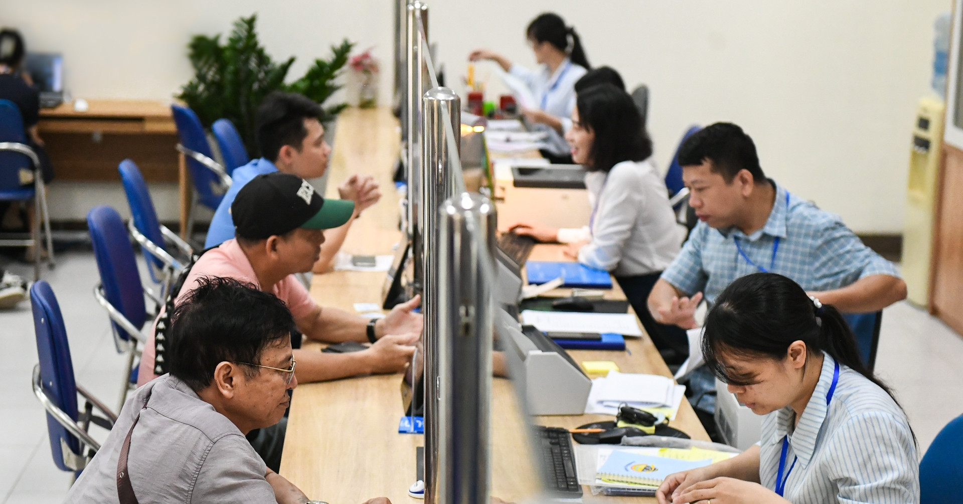 Công điện của Thủ tướng về bố trí, sử dụng công chức phù hợp với yêu cầu vị trí việc làm khi vận hành chính quyền địa phương 2 cấp