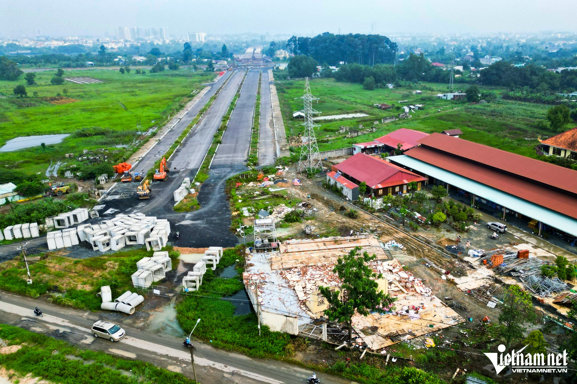 duong truc trung tam 9 752.jpg