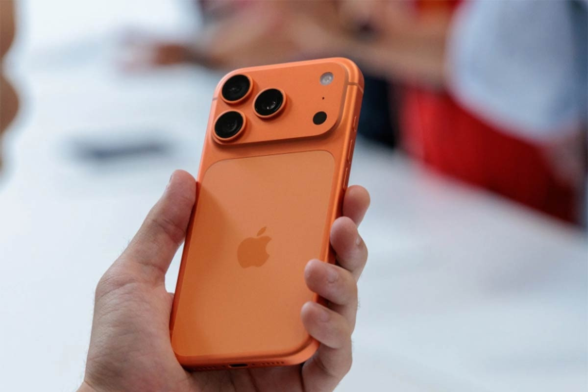 iPhone 17 Pro Max 'cháy hàng', Honda Vision giảm giá tiền triệu