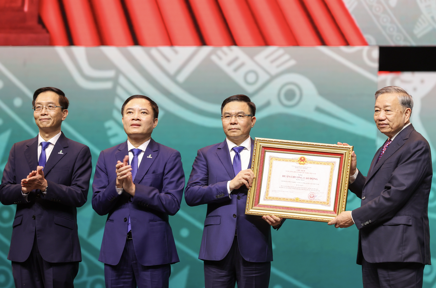 Petrovietnam