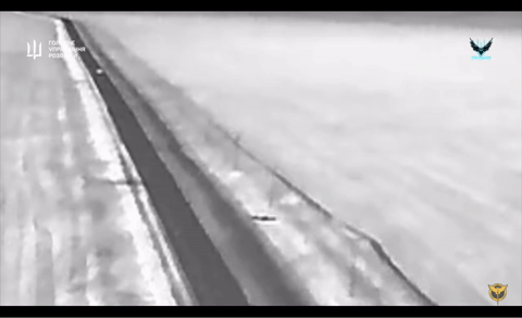 Ukraine phá hủy xe bọc thép 'kẻ hủy diệt', trực thăng Mi-8 của Nga