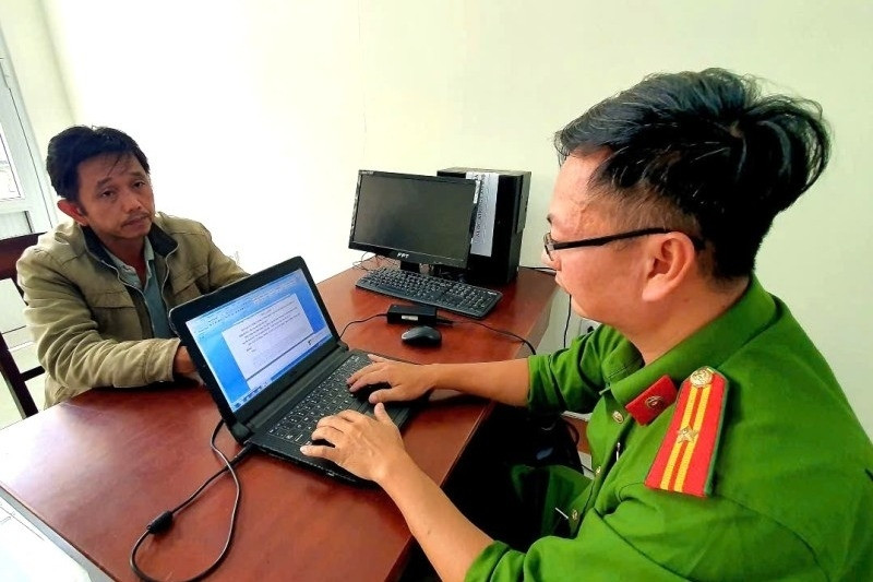 Tài xế ô tô 49 tuổi gây tai nạn chết người rồi bỏ trốn, lời khai gây phẫn nộ