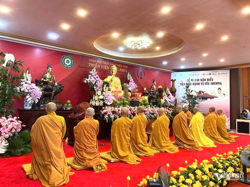 W-Tung kinh Vu Lan.jpg