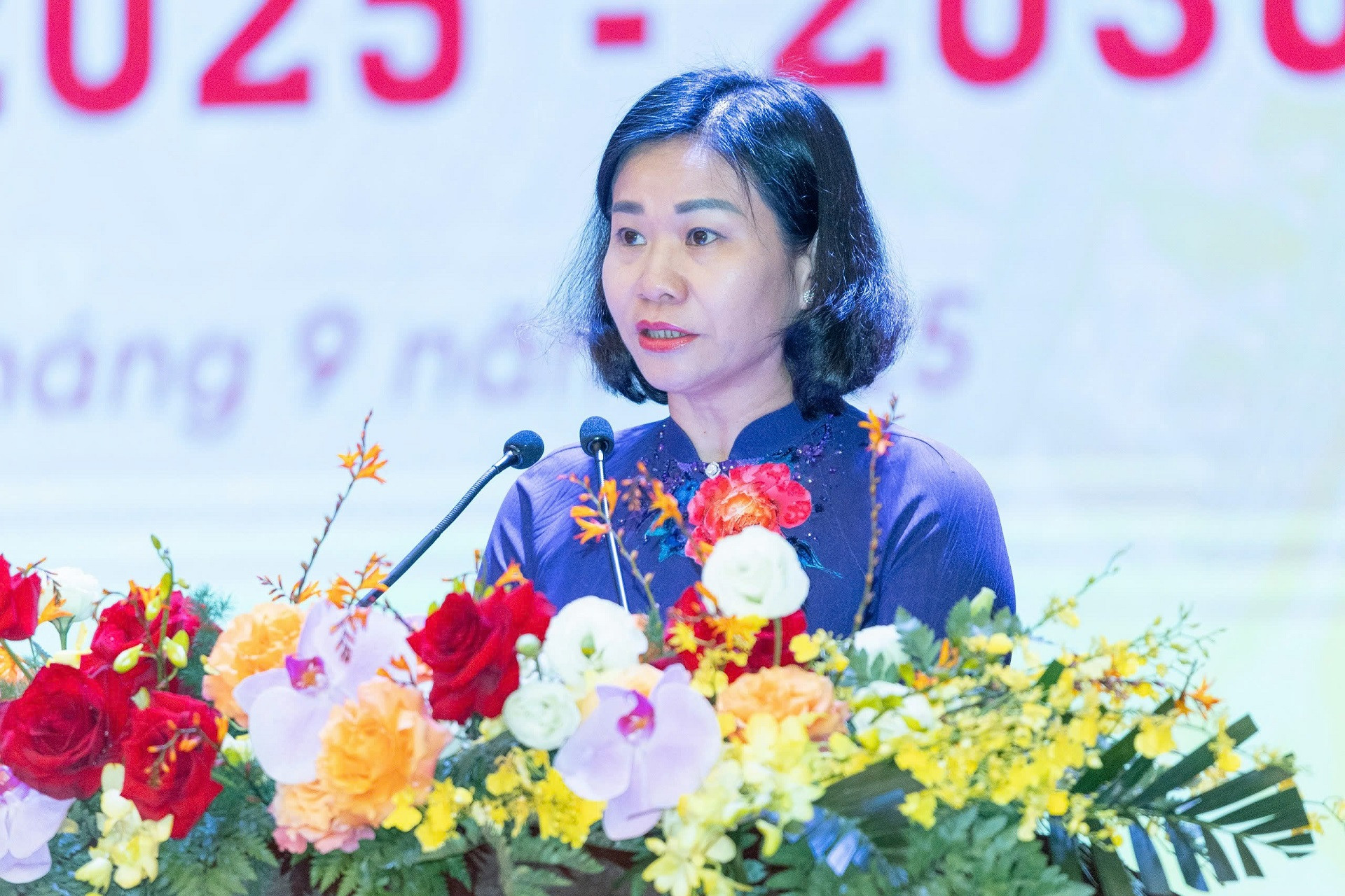 Chi Tuyen 1.jpg