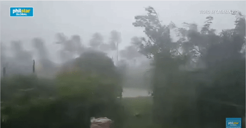 Hạ viện Philippines ngừng họp, nhiều chuyến bay bị hủy vì siêu bão Ragasa