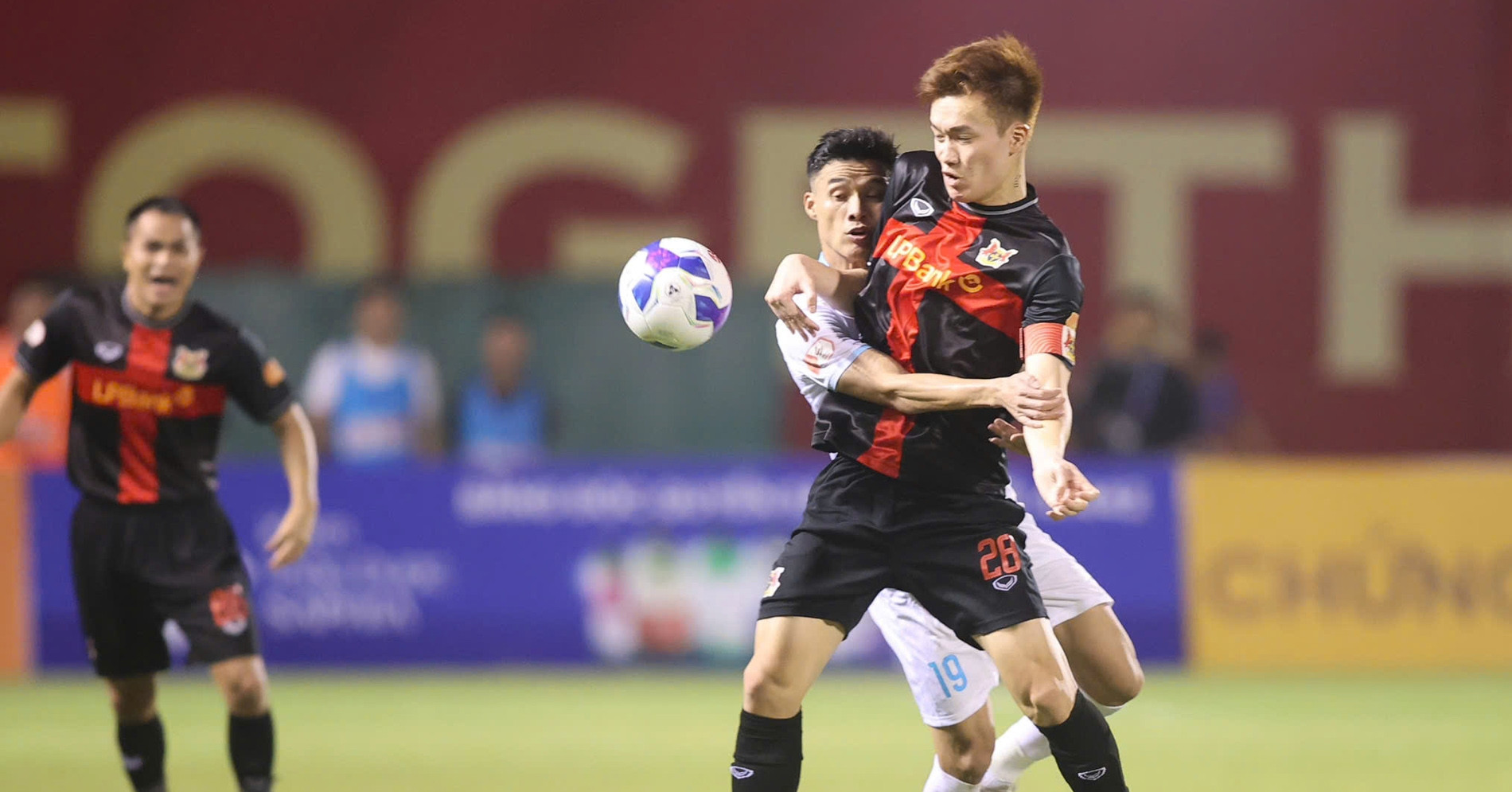 HLV Ninh Bình: Đặng Văn Lâm là thủ môn số 1 Việt Nam