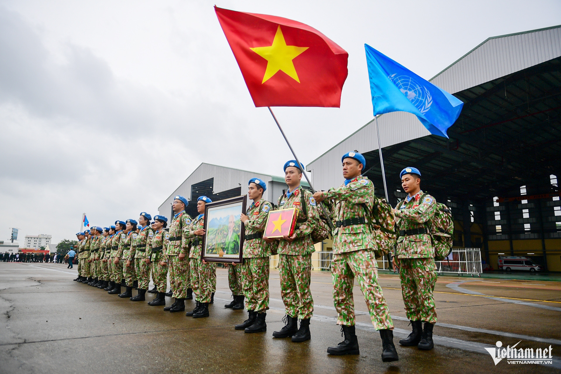 zelený mech nguyen hue 18 1251.jpg