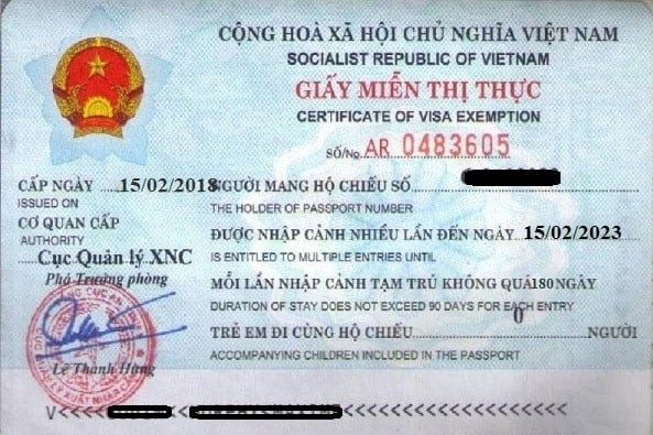 Rút thời gian cấp giấy miễn thị thực xuống 1 ngày, mở rộng nộp hồ sơ qua bưu chính