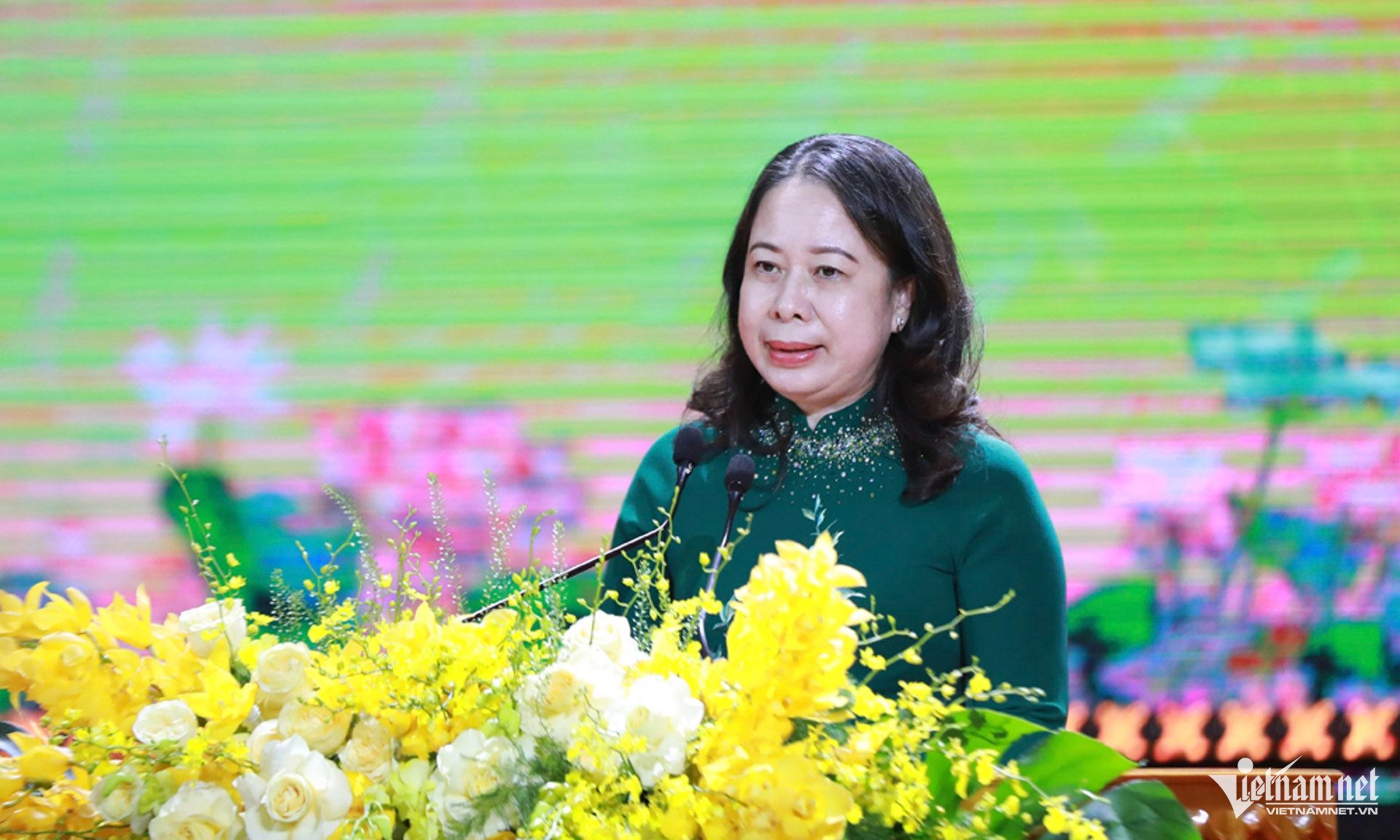 W-Thi đua yêu nước_2.JPG.jpg
