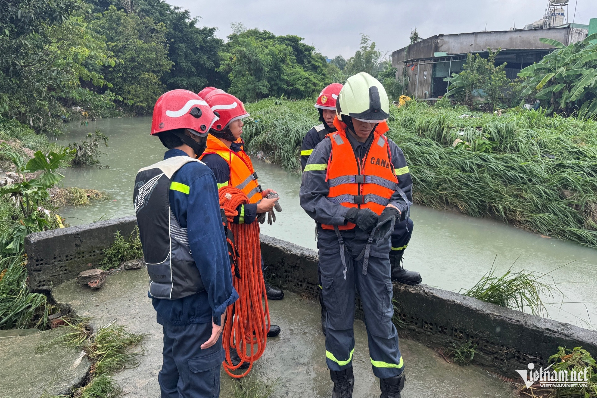 W-Untitled design.jpeg