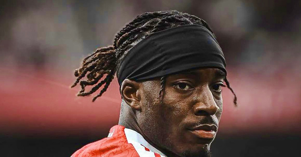 Arsenal nhận tin 'sét đánh'