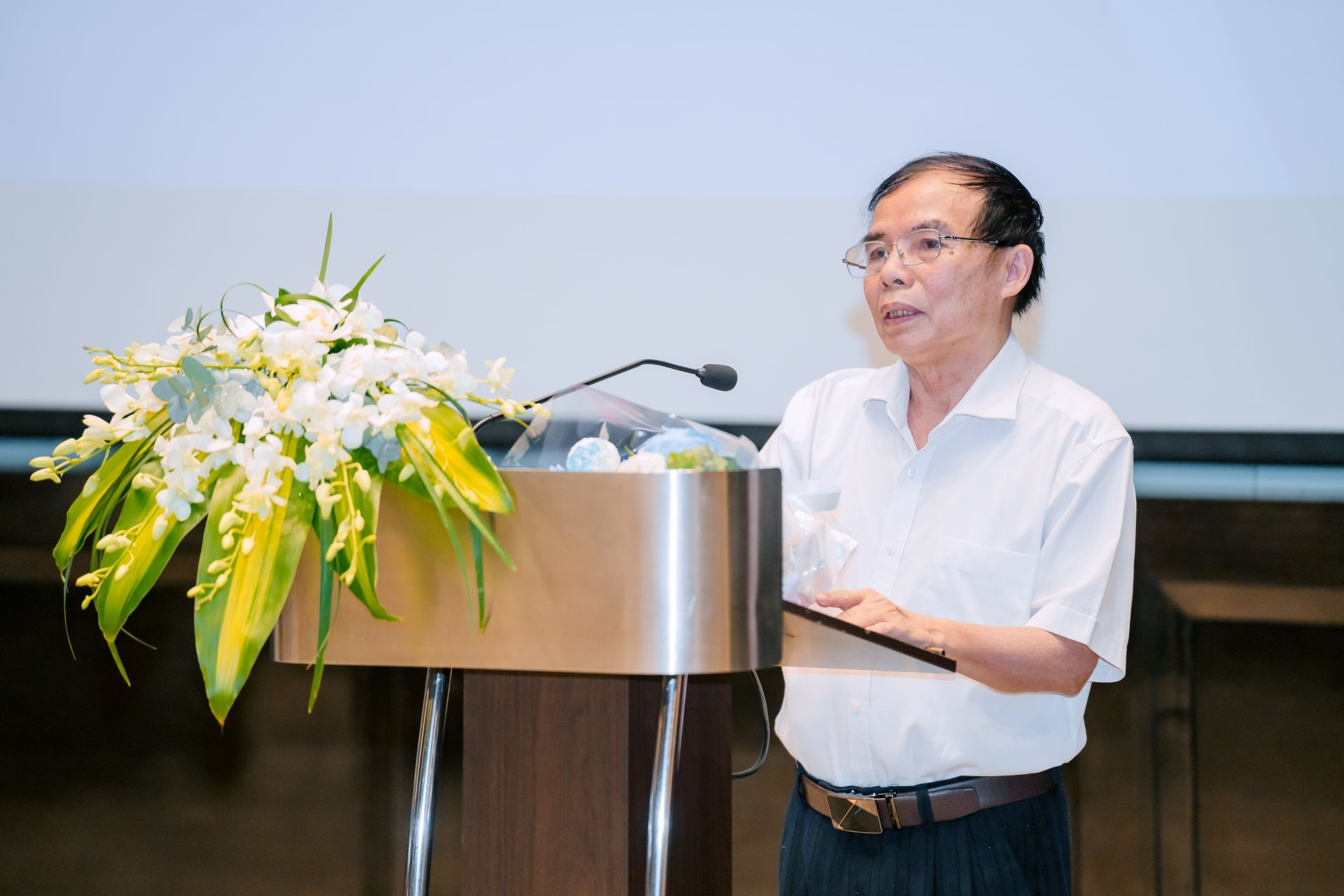 Bản địa hoá giáo trình, nâng cao chất lượng giảng dạy tiếng Trung ngắn hạn