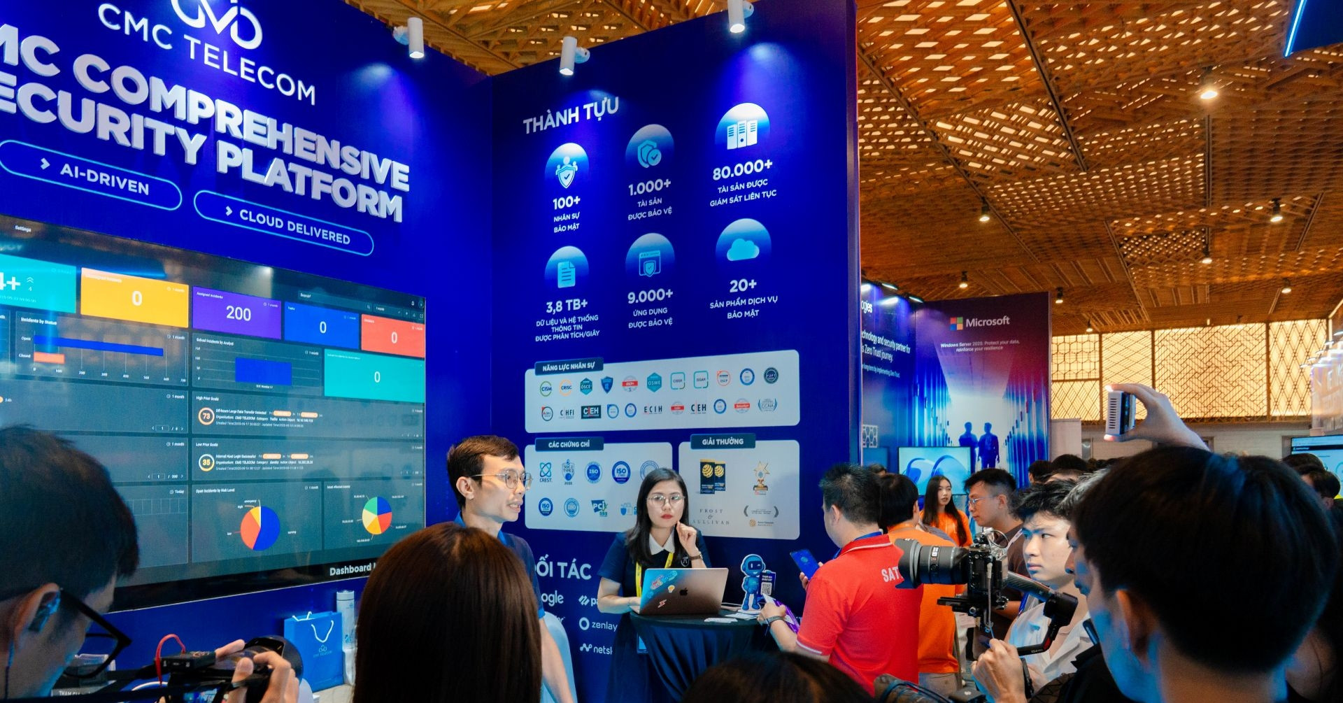 CMC Telecom tại Digiinfra 2025: Kiến tạo hạ tầng số Việt Nam tự chủ và an toàn