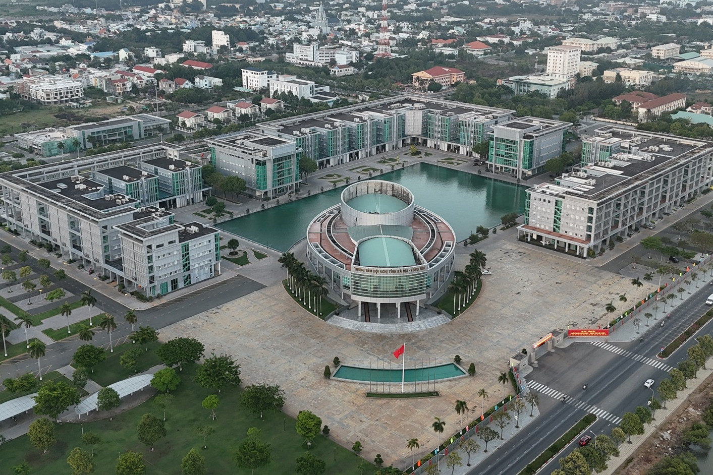 Đại học Kinh tế TPHCM kiến nghị được giao trụ sở hành chính Bà Rịa - Vũng Tàu cũ