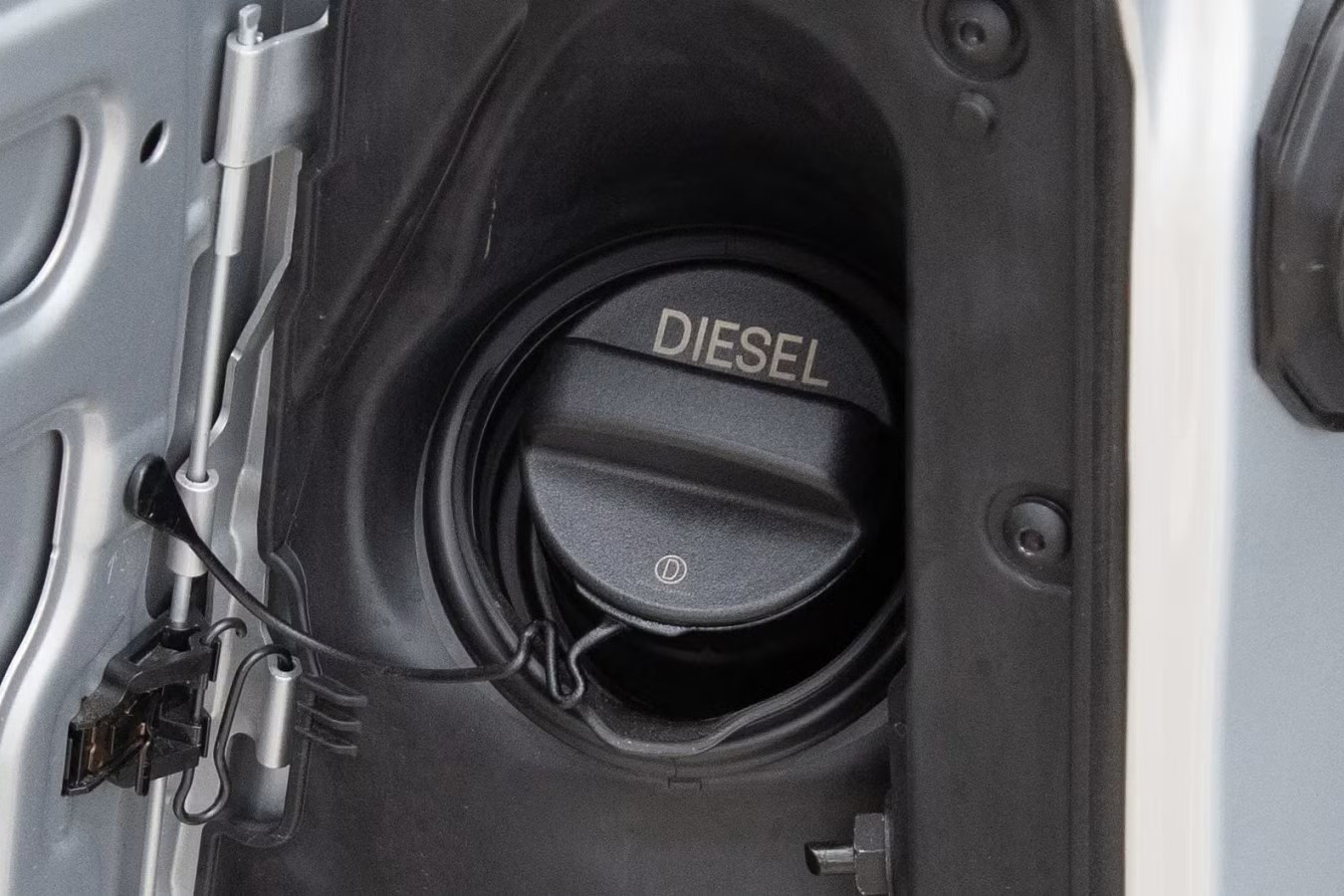 dong co diesel.jpg