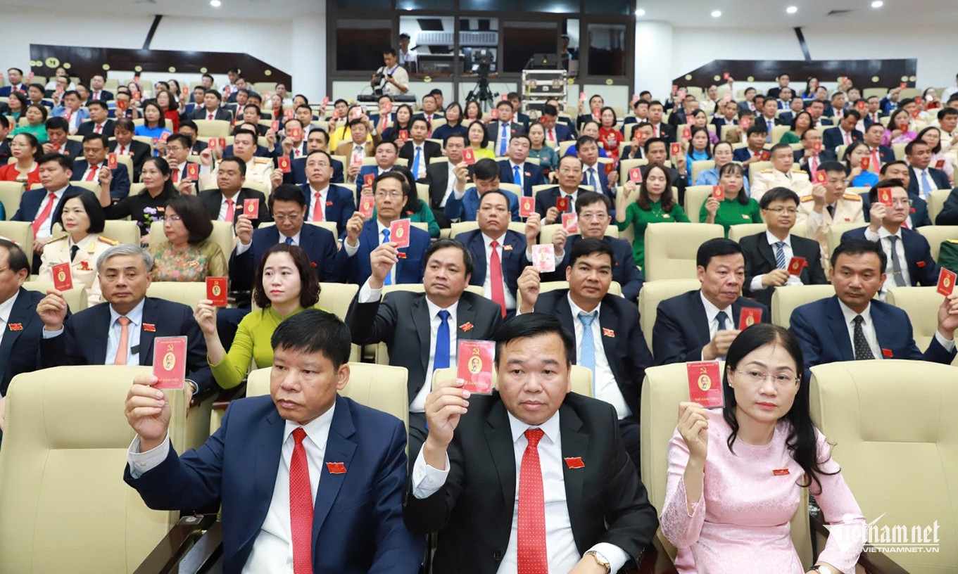 W-Đại hội Đảng Thái Nguyên A2.jpg