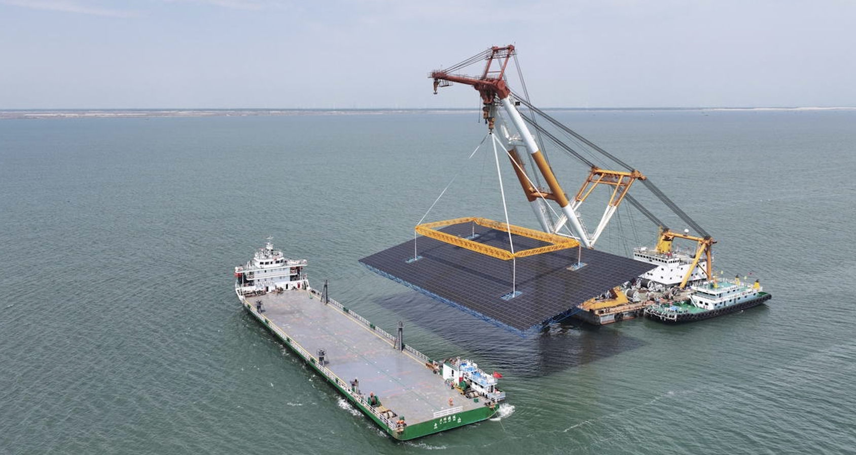 4 ‘ông lớn’ góp 2,2 tỷ USD làm nhà máy điện mặt trời nổi quy mô khủng trên biển