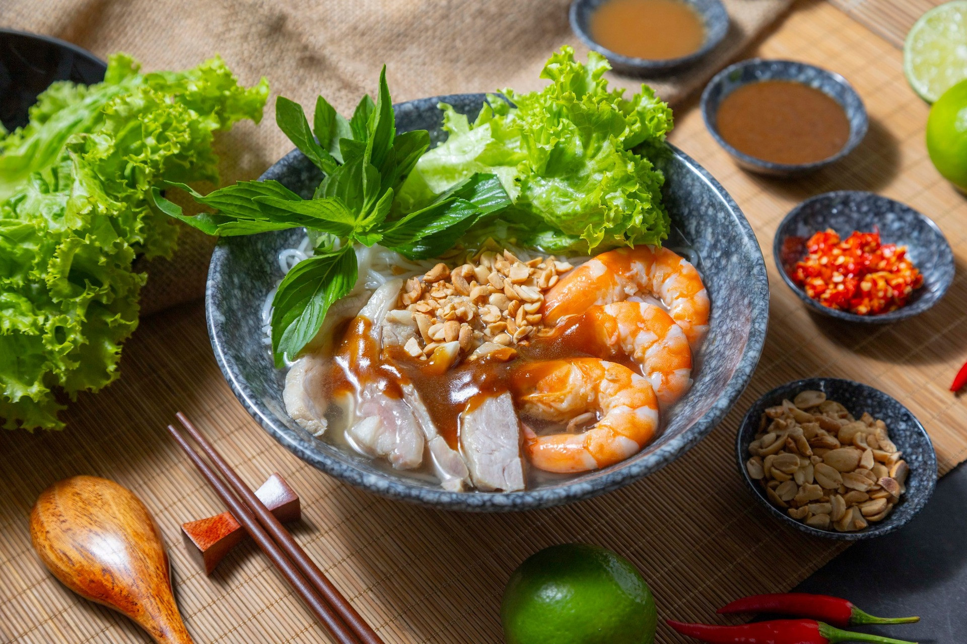 សាឡាត់ vermicelli
