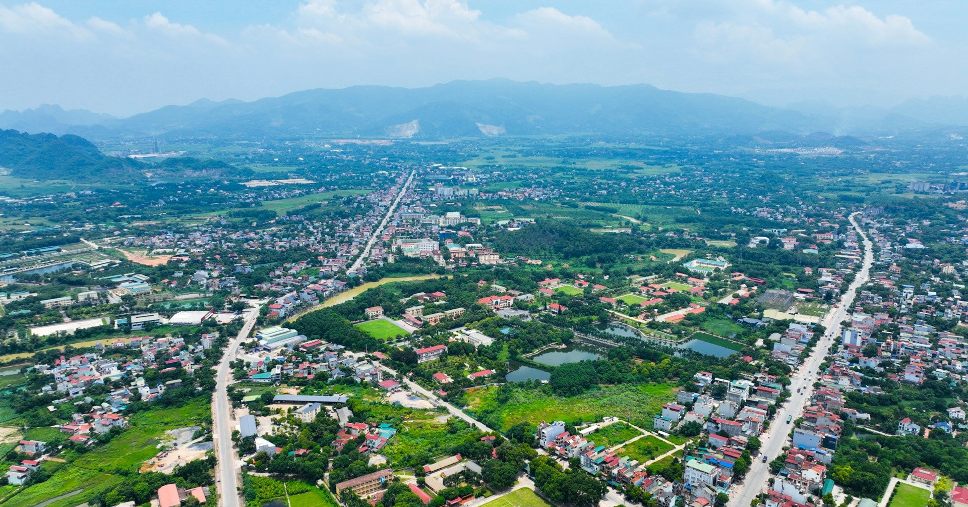 Dự báo bất ngờ về thị trường bất động sản cuối năm