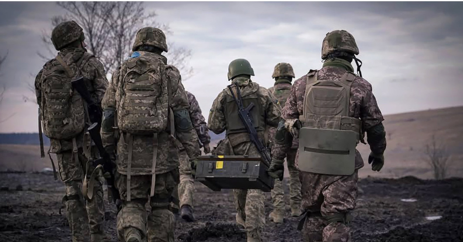 Nga nã tên lửa đạn đạo vào bãi tập của Ukraine,...