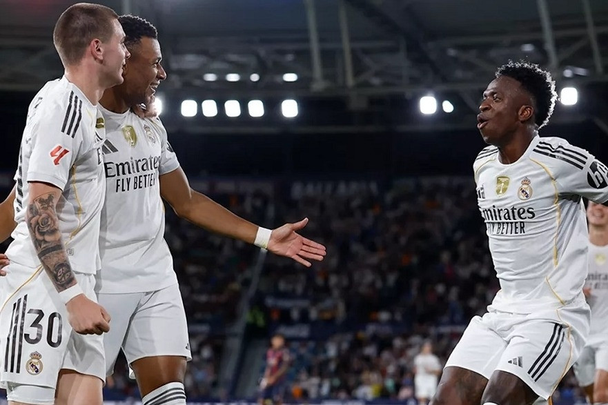 Real Madrid toàn thắng cả 7 trận, Xabi Alonso cảnh báo các đối thủ