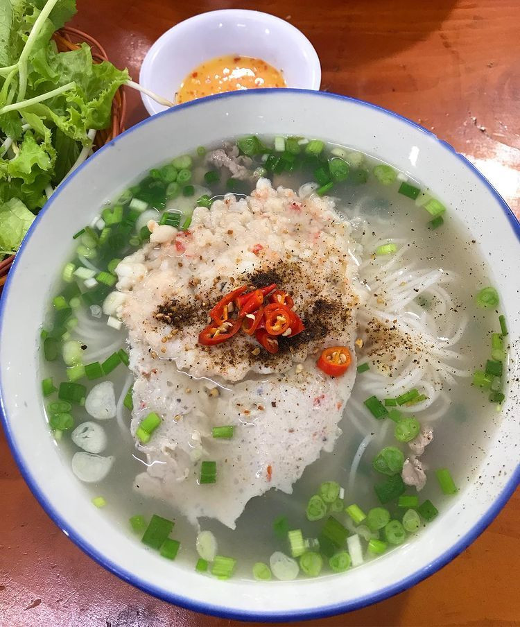 ប៊ុនចាមួយបាច់ដំបូងលក់អស់ហើយ។ អ្នករាល់គ្នាដែលមកកាន់ Phu Quoc ត្រូវតែតម្រង់ជួរសម្រាប់ batch.jpg ដំបូង